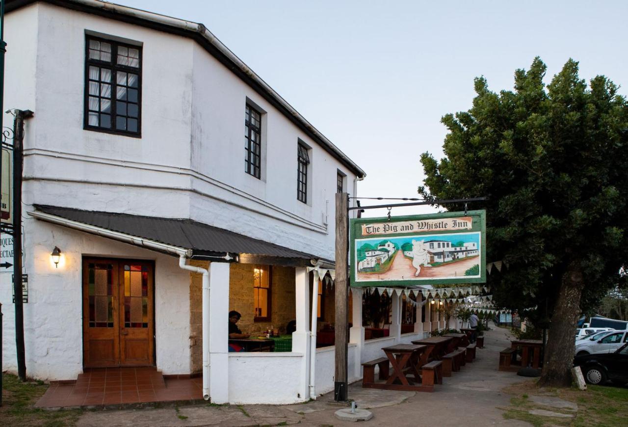 The Historic Pig And Whistle Inn Bathurst Exterior photo