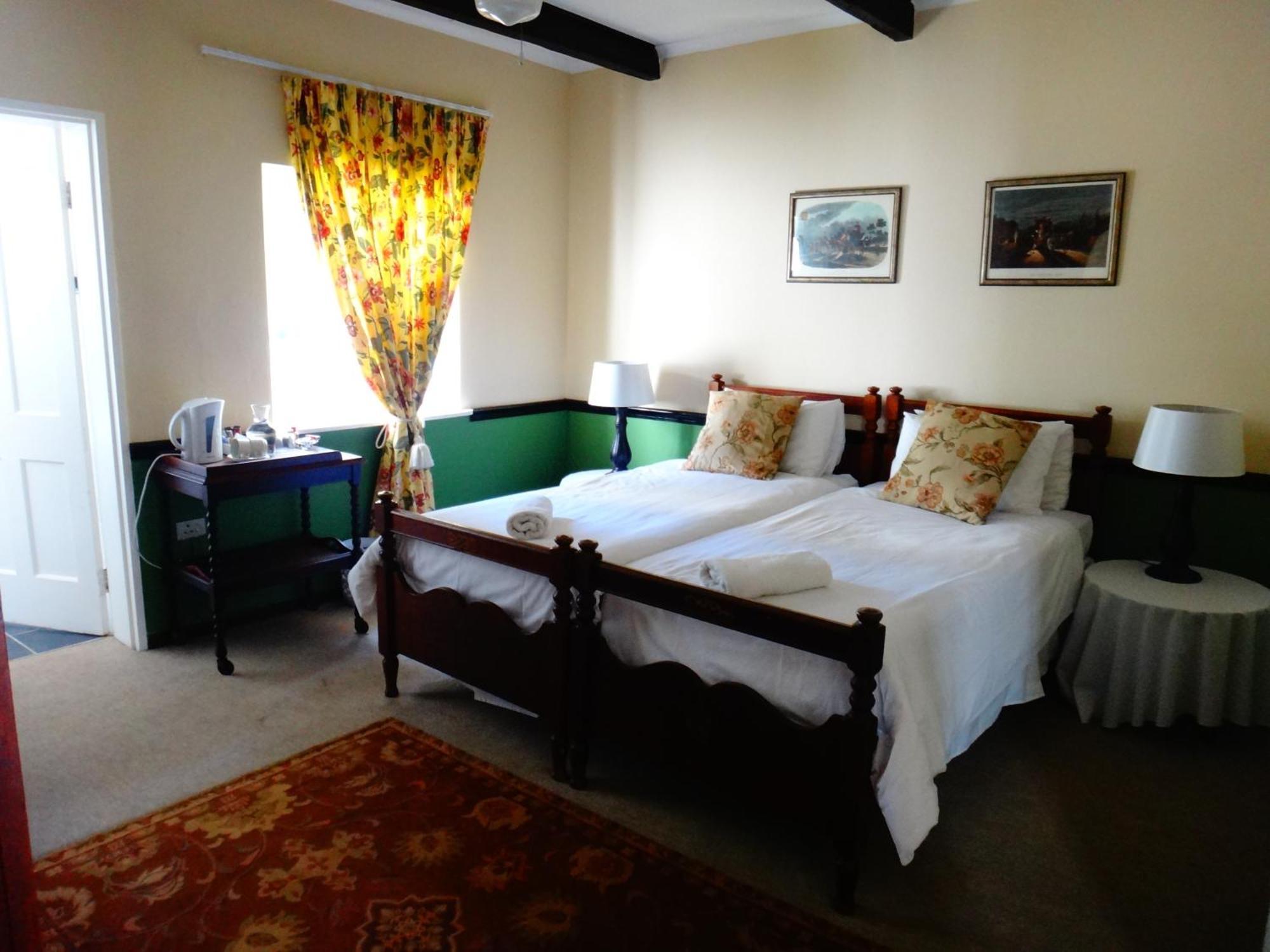The Historic Pig And Whistle Inn Bathurst Room photo